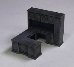 Executive Desk Set (painted)
